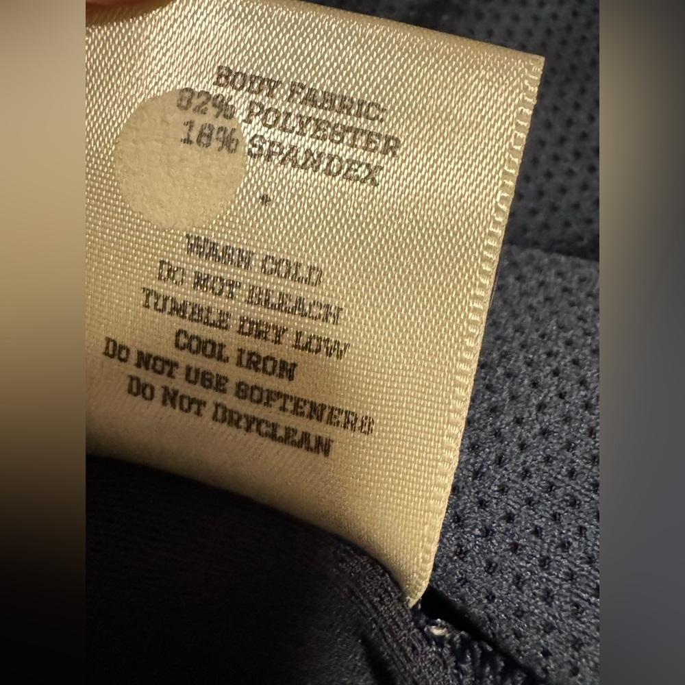 Tracksmith Van Cortlandt Long Sleeve NWOT - Picture 8 of 9